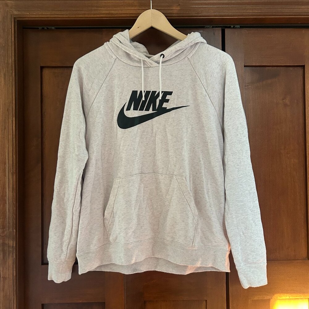Nike Light Gray Hooded Logo Sweatshirt size Medium like new